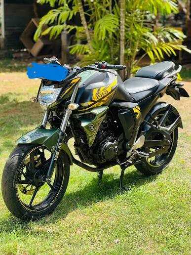 2016 Yamaha FZ in Biratnagar for sale at Ramrogaadi.