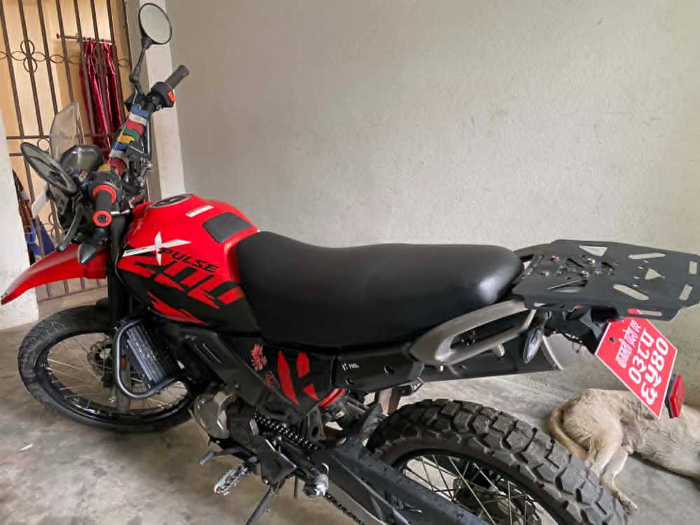 Used 2022 Hero XPulse 200 bike for sale in Kathmandu - Image 3 of 4