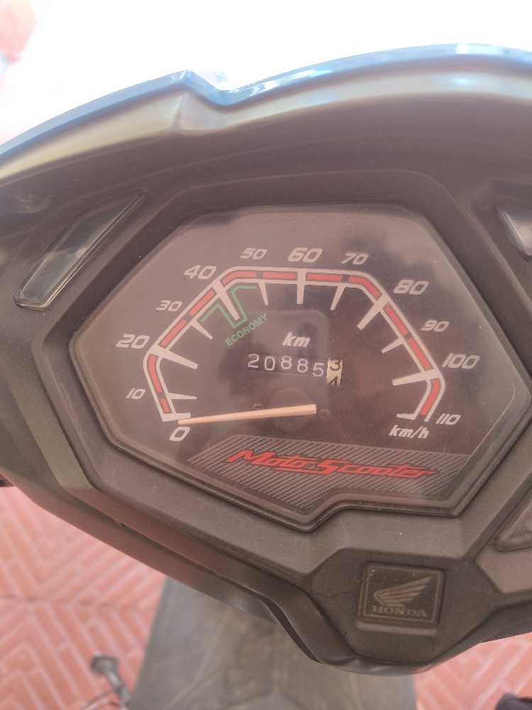 Used 2016 Honda Dio bike for sale in Kathmandu - Image 6 of 6