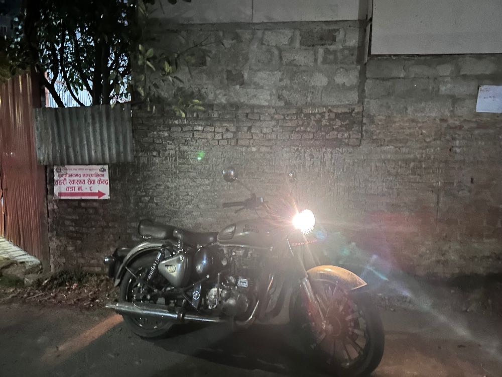 Used 2021 Royal Enfield Classic 350 bike for sale in Kathmandu - Image 2 of 2
