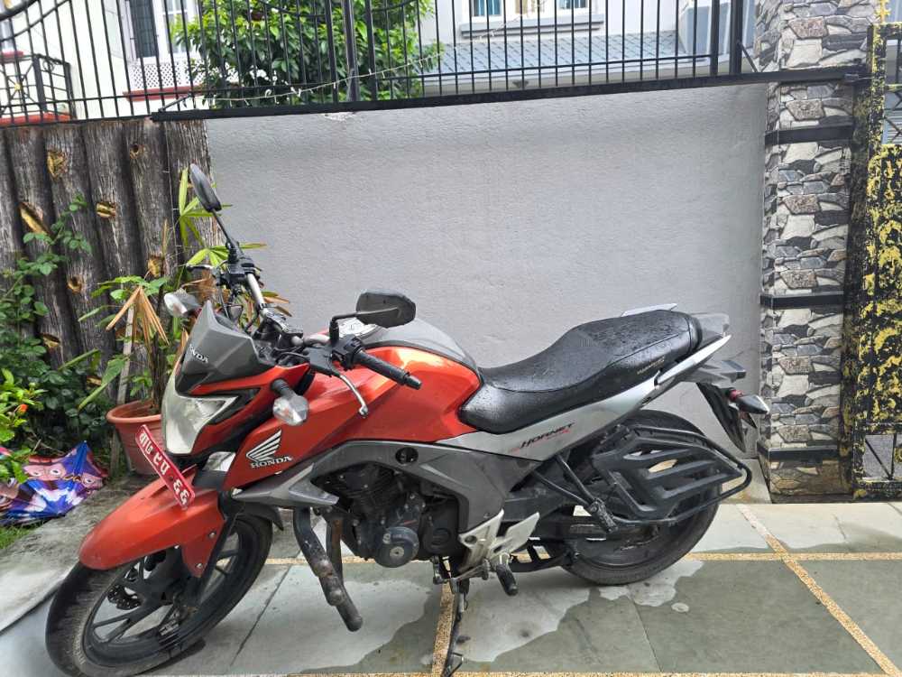 Used 2016 Honda CB Hornet for sale in Kathmandu - Rs.120,000