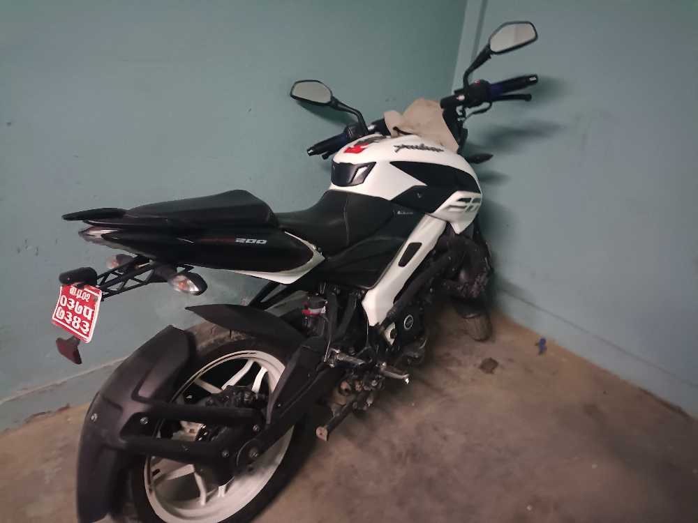 2022 Bajaj NS 200 in Kathmandu for sale at Ramrogaadi.