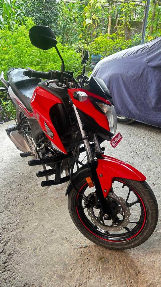 Used 2017 Honda CB Hornet bike for sale in Kathmandu - Image 8 of 10