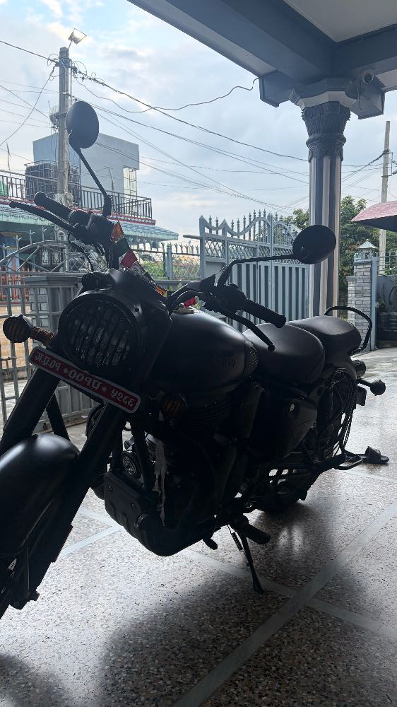 Used 2025 Royal Enfield Classic 350 for sale in Pokhara - Rs.560,000