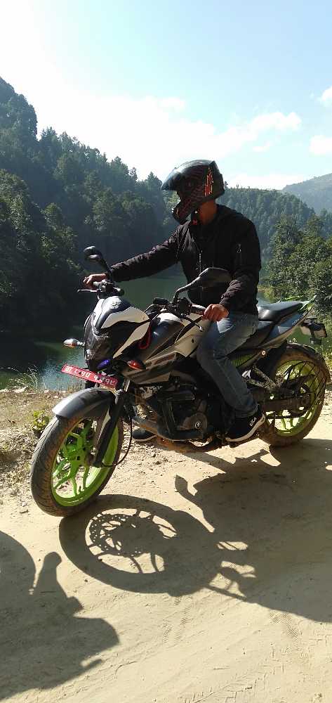 Used 2017 Bajaj NS 200 bike for sale in Kathmandu - Image 2 of 2