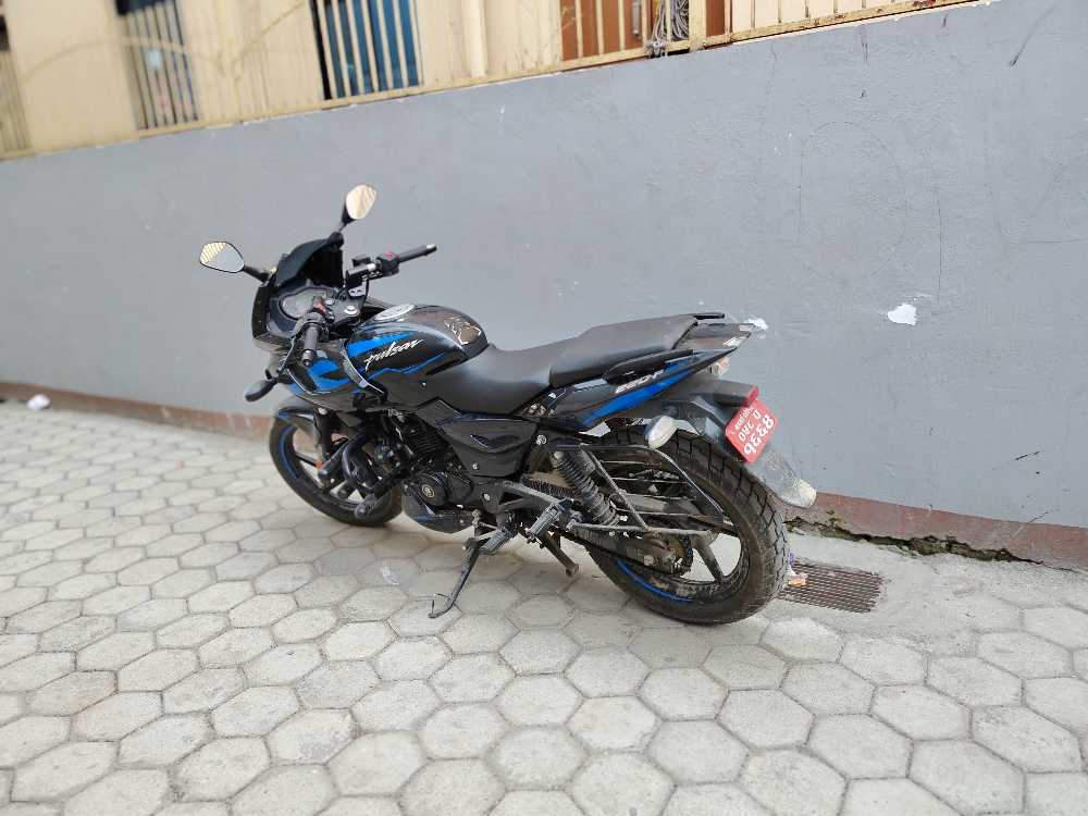 Used 0 Bajaj Plusar 220 for sale in Kathmandu - Rs.350,000