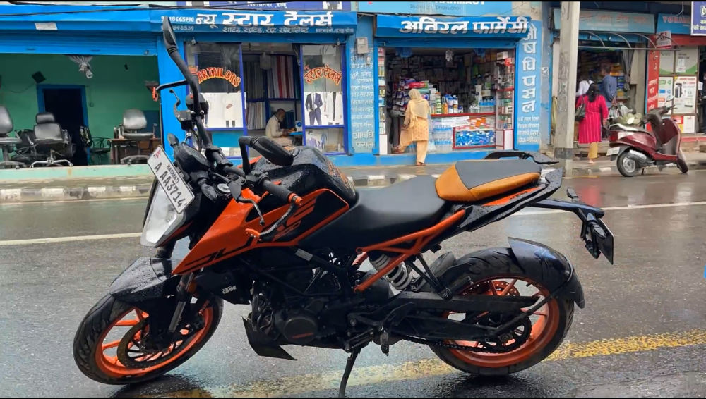 Used 2020 KTM Duke 200 bike for sale in Kathmandu - Image 1 of 3