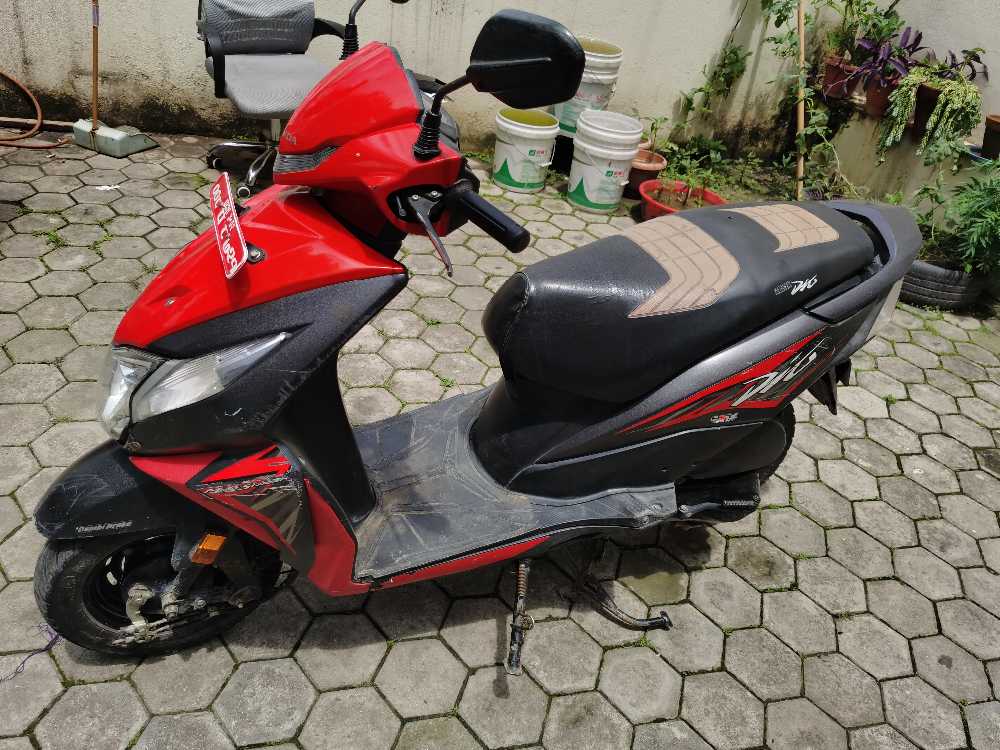 HONDA DIO SCOOTER ON SALE #bikehood #bikehoodnepal #bikeonsale