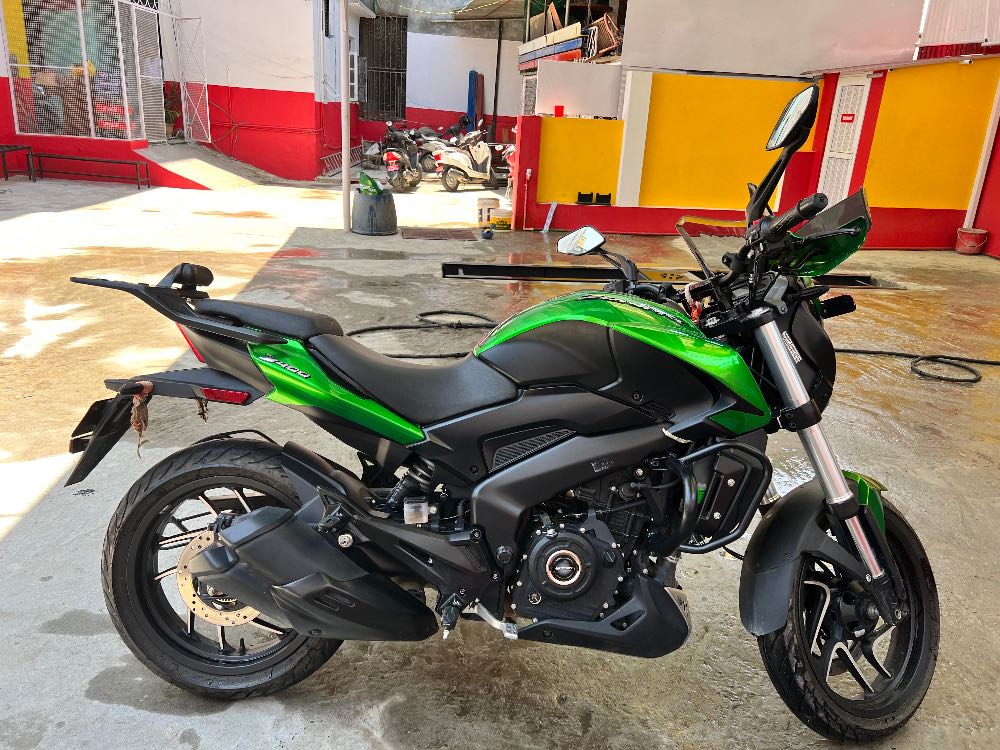 Used 2022 Bajaj Dominar 400 bike for sale in Kathmandu - Image 2 of 4