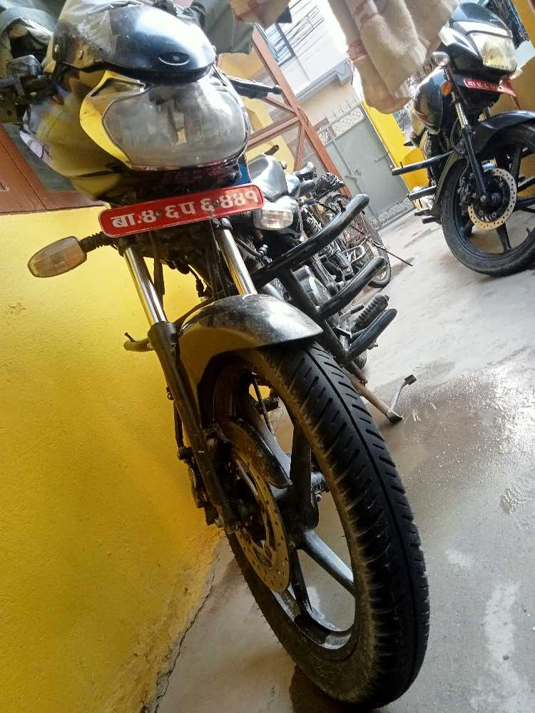 Used 2010 Bajaj Discover 150 bike for sale in Kathmandu - Image 2 of 2