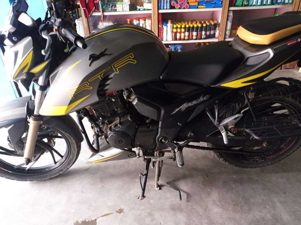 Used 2018 TVS Apache RTR 200 4V bike for sale in Biratnagar - Image 5 of 7