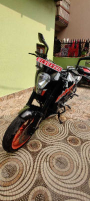 Used 2017 KTM Duke 200 bike for sale in Kathmandu - Image 6 of 6