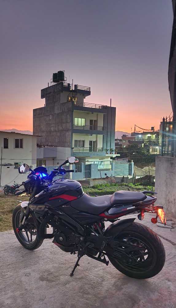 Used 2020 Bajaj NS 200 bike for sale in Kathmandu - Image 1 of 4