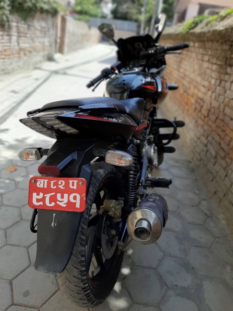 Used 2017 Bajaj Plusar 150 bike for sale in Kathmandu - Image 3 of 3