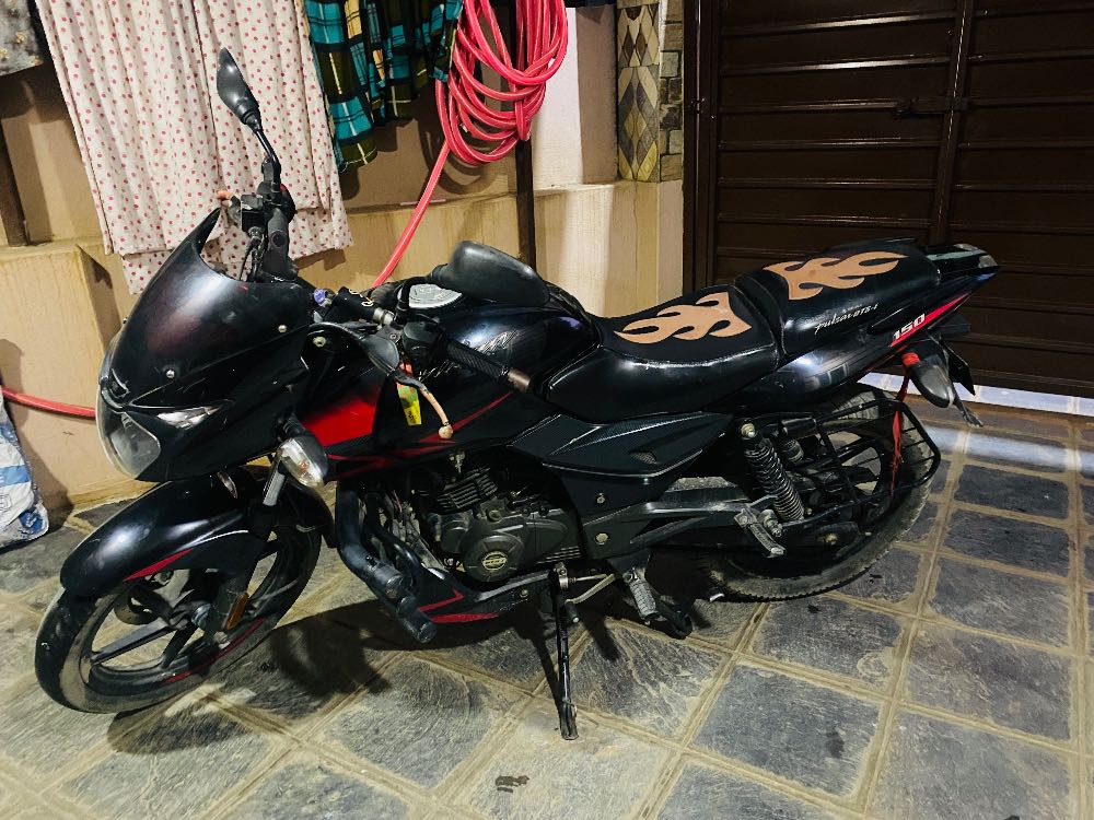 Used 0 Bajaj Plusar 150 for sale in Kathmandu - Rs.200,000