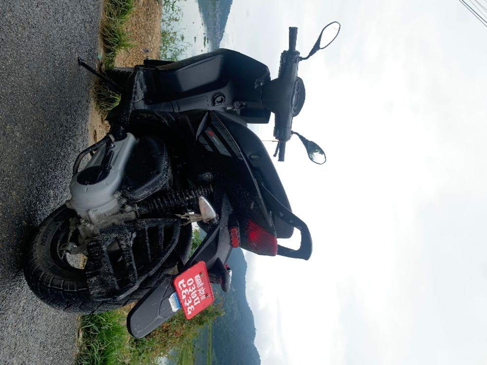 Used 2022 Aprilia Storm 125 bike for sale in Kathmandu - Image 3 of 6