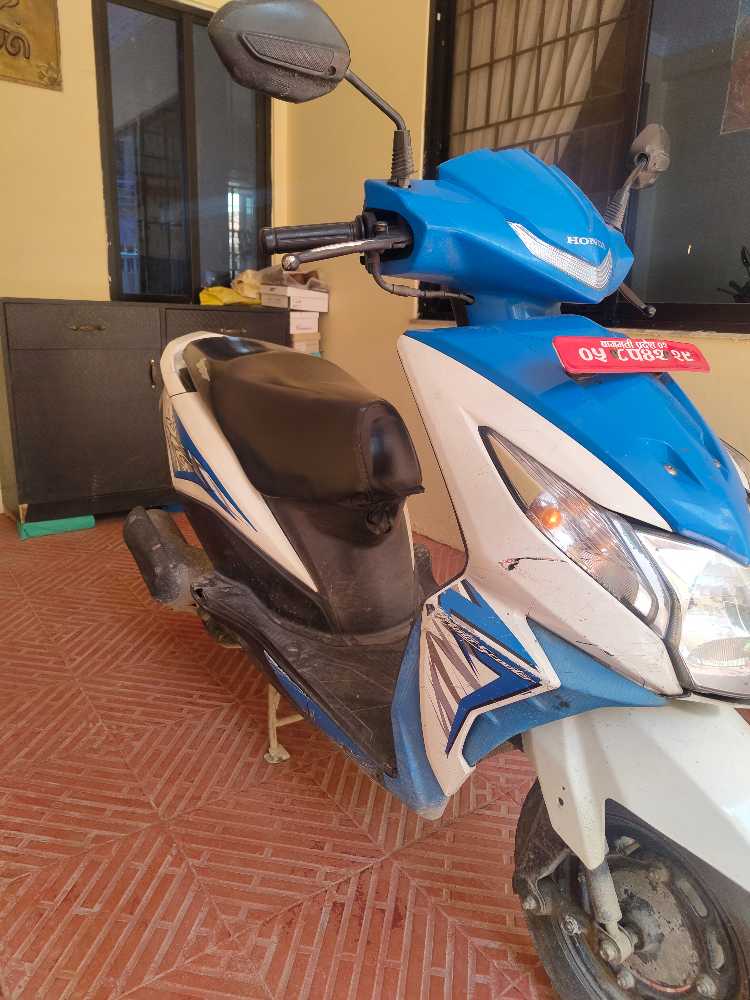 Used 2016 Honda Dio bike for sale in Kathmandu - Image 5 of 5