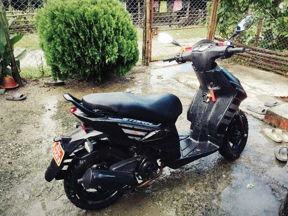 Used 2020 Aprilia Storm 125 bike for sale in Dharan - Image 4 of 4