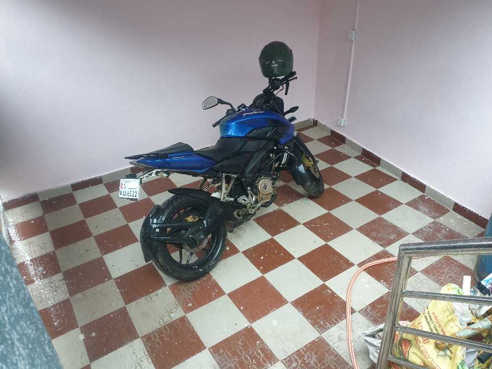 Used 2012 Bajaj NS 200 bike for sale in Kathmandu - Image 1 of 1
