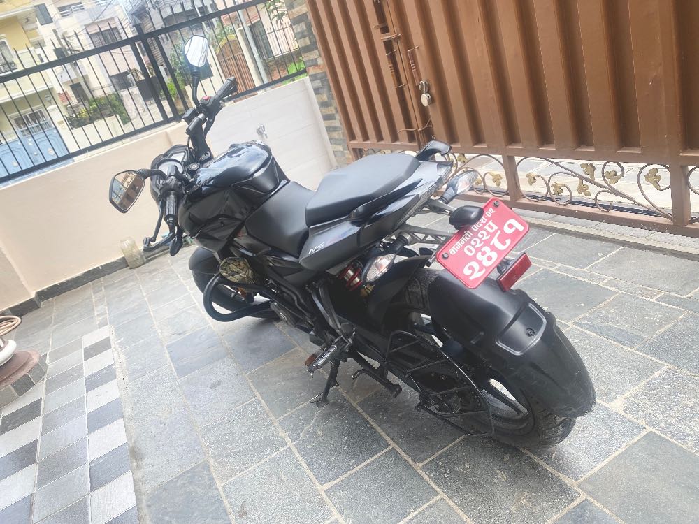 Used 2020 Bajaj NS 200 bike for sale in Kathmandu - Image 1 of 4