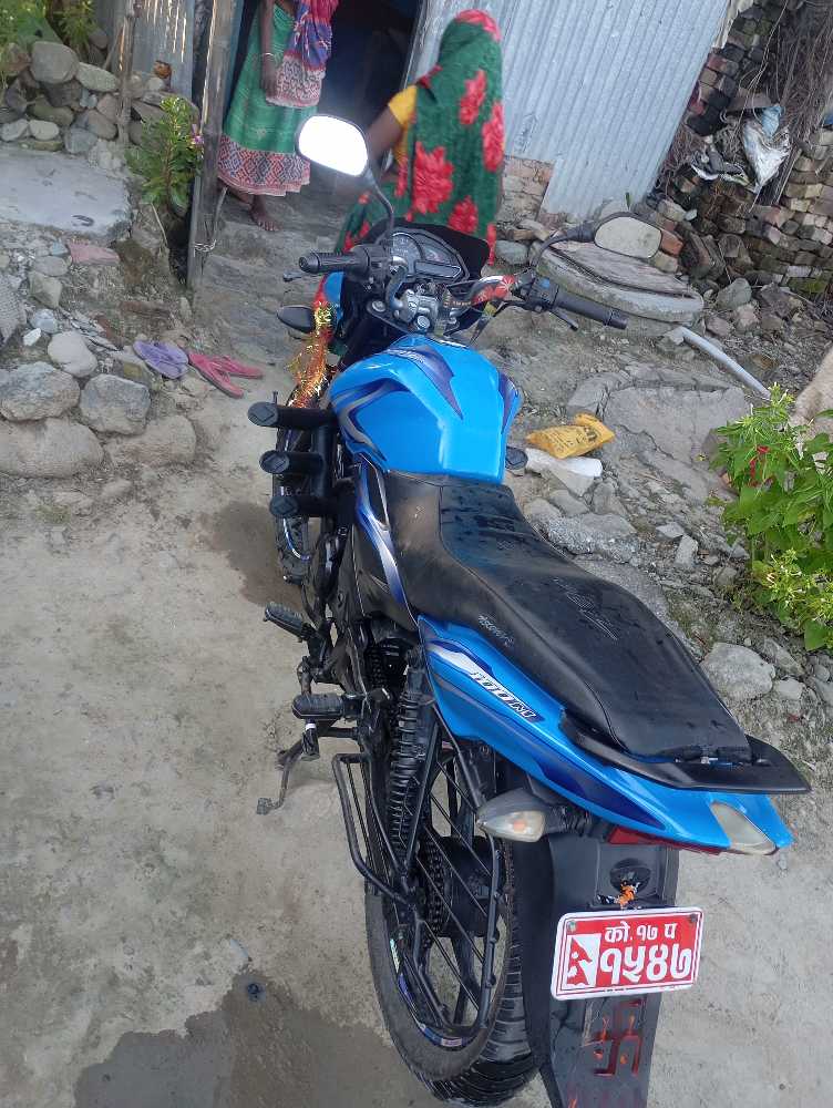 Used 2014 Bajaj Discover 100 bike for sale in Biratnagar - Image 2 of 4