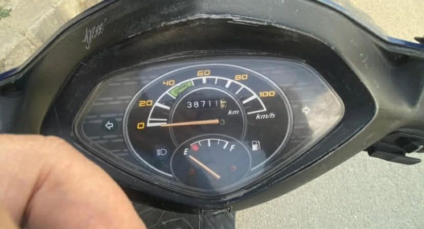 Used 2011 Honda Dio bike for sale in Kathmandu - Image 4 of 4