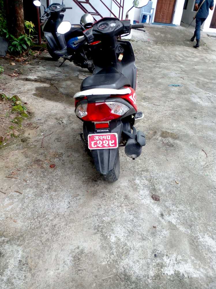 Used 2016 Honda Activa 110 bike for sale in Pokhara - Image 2 of 2