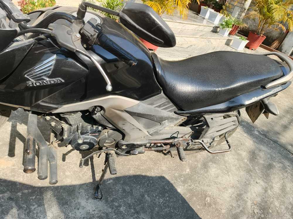 Used 2015 Honda CB Unicorn 160 for sale in Bharatpur - Rs.65,000