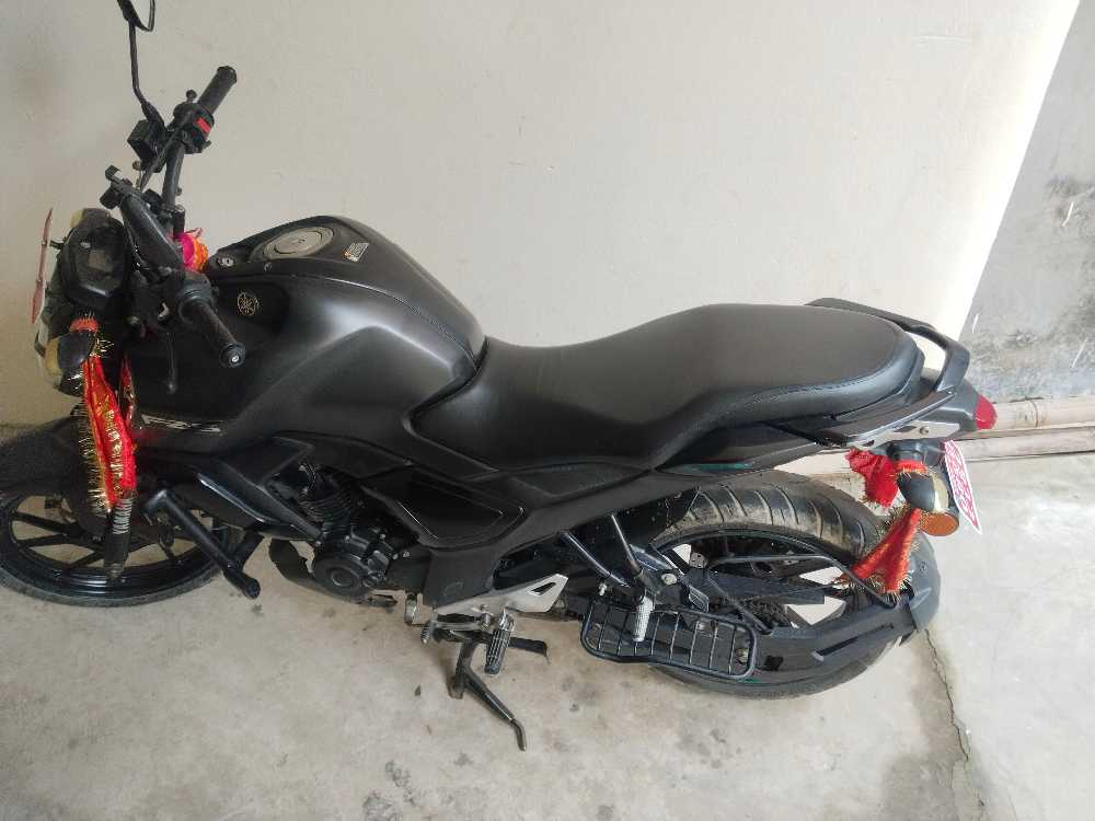Used 2020 Yamaha FZS bike for sale in Biratnagar - Image 3 of 4