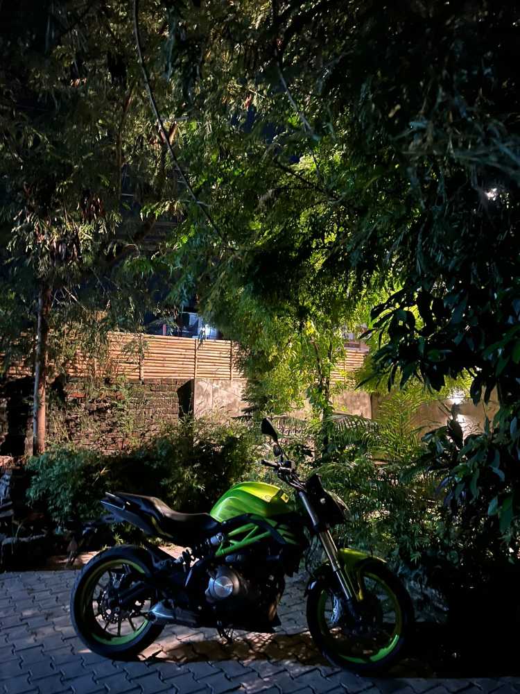 Used 2020 Beneli 302S bike for sale in Bharatpur - Image 1 of 1
