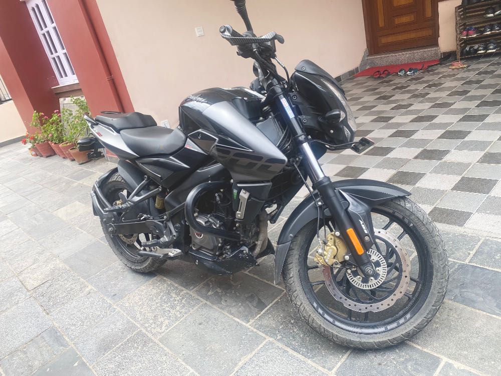 Used 2020 Bajaj NS 200 bike for sale in Kathmandu - Image 4 of 4