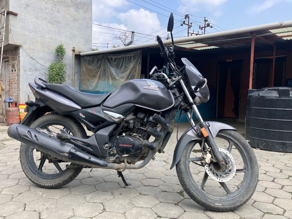 2021 Honda Unicorn in Kathmandu for sale at Ramrogaadi.
