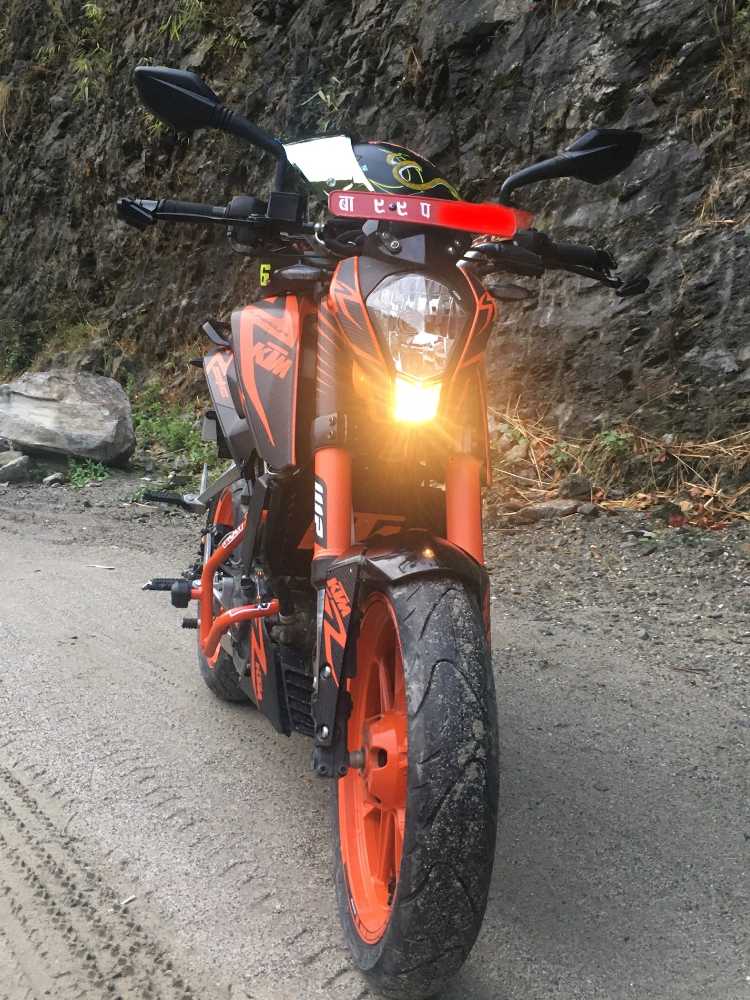 Used 2018 KTM Duke 125 bike for sale in Kathmandu - Image 2 of 4
