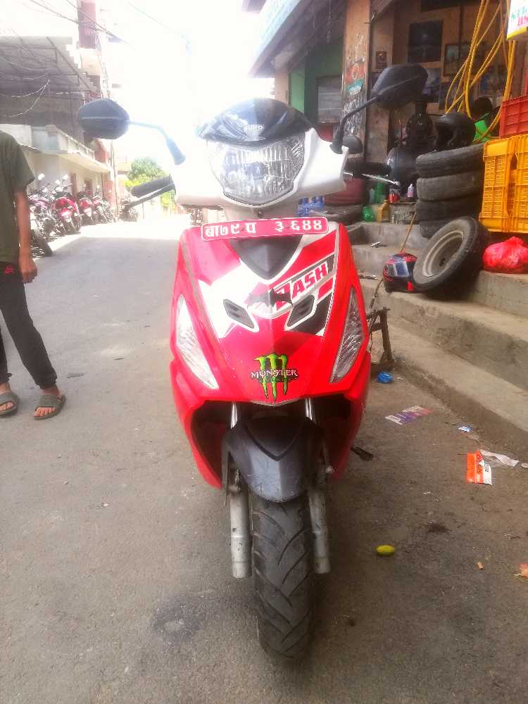 Used 2016 Hero Maestro edge bike for sale in Kathmandu - Image 2 of 2