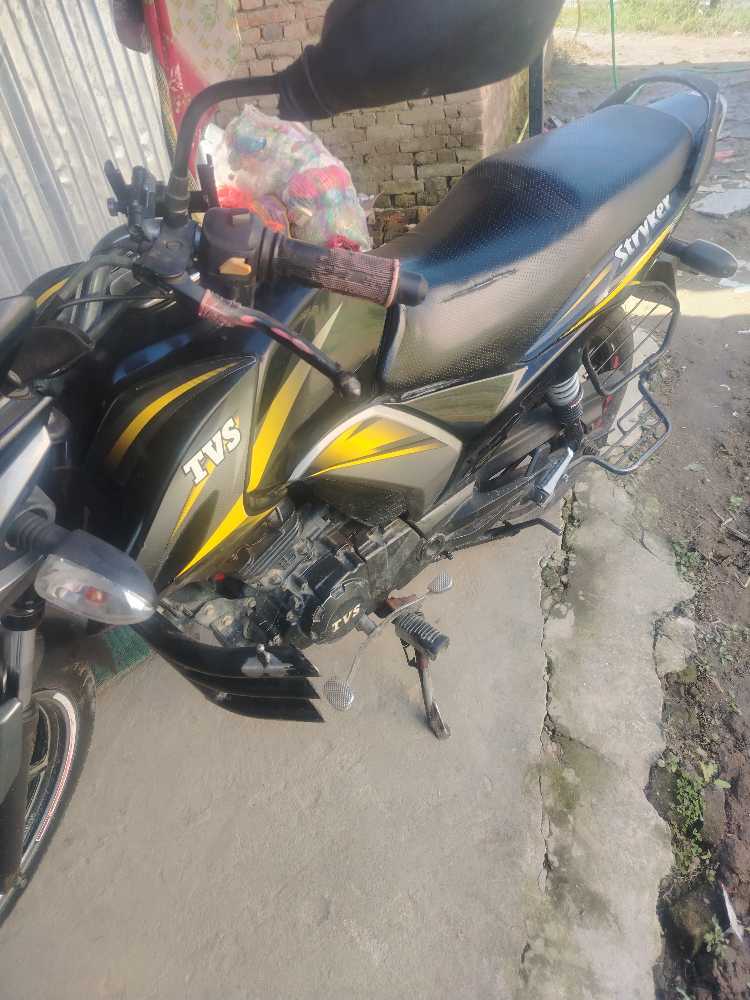 Used 2021 TVS Stryker for sale in Lalitpur - Rs.120,000