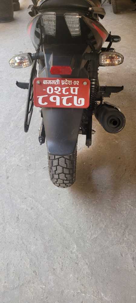 Used 2021 Bajaj Plusar 150 bike for sale in Kathmandu - Image 3 of 9