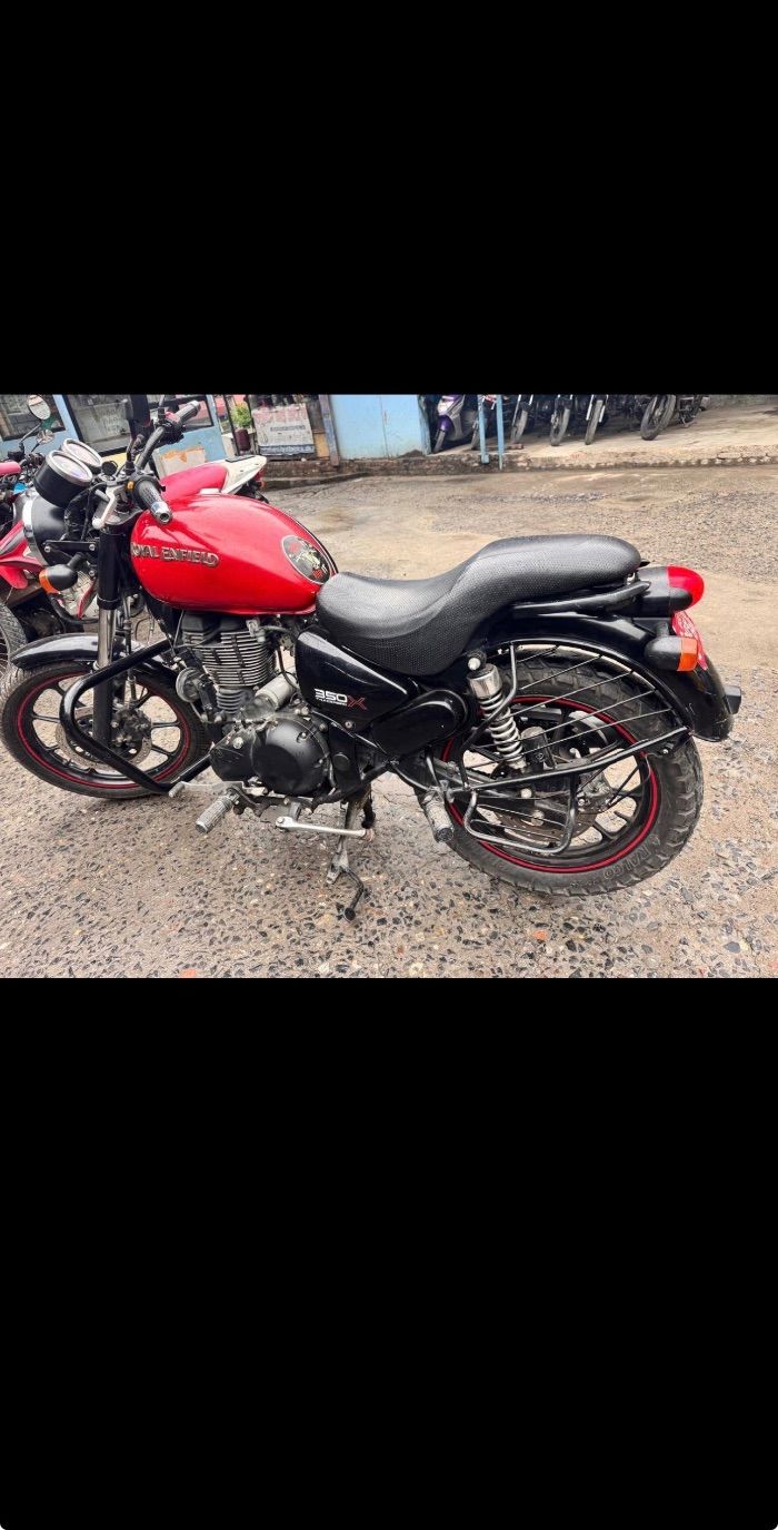Used 2019 Royal Enfield Classic 350 bike for sale in Kathmandu - Image 2 of 4