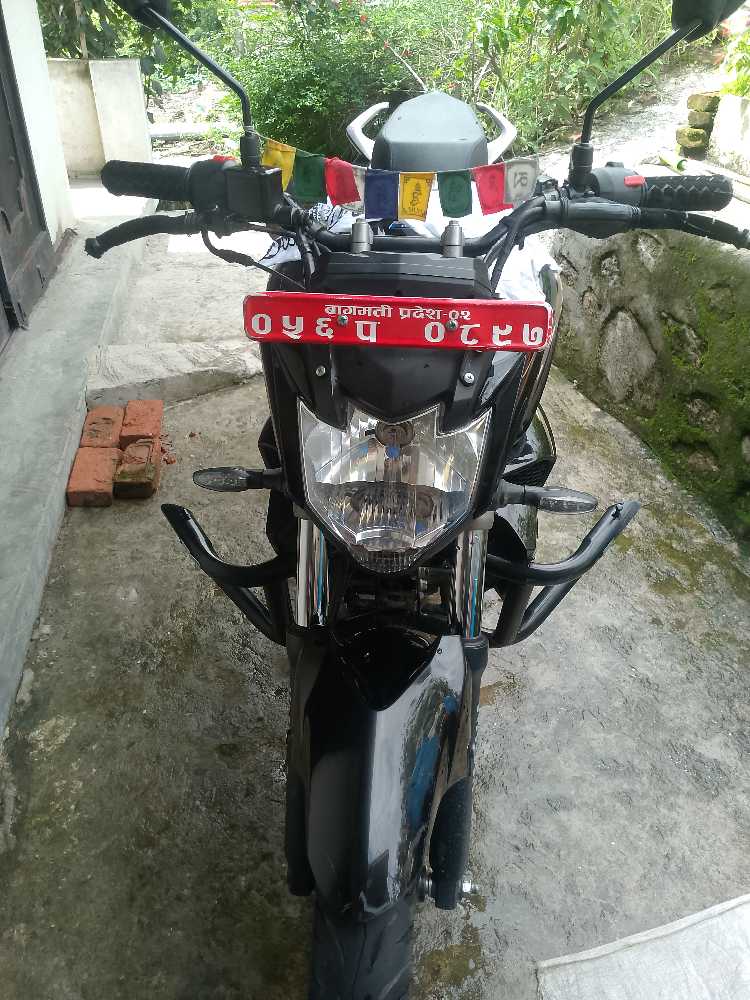 Used 2020 Yamaha FZ bike for sale in Kathmandu - Image 2 of 3