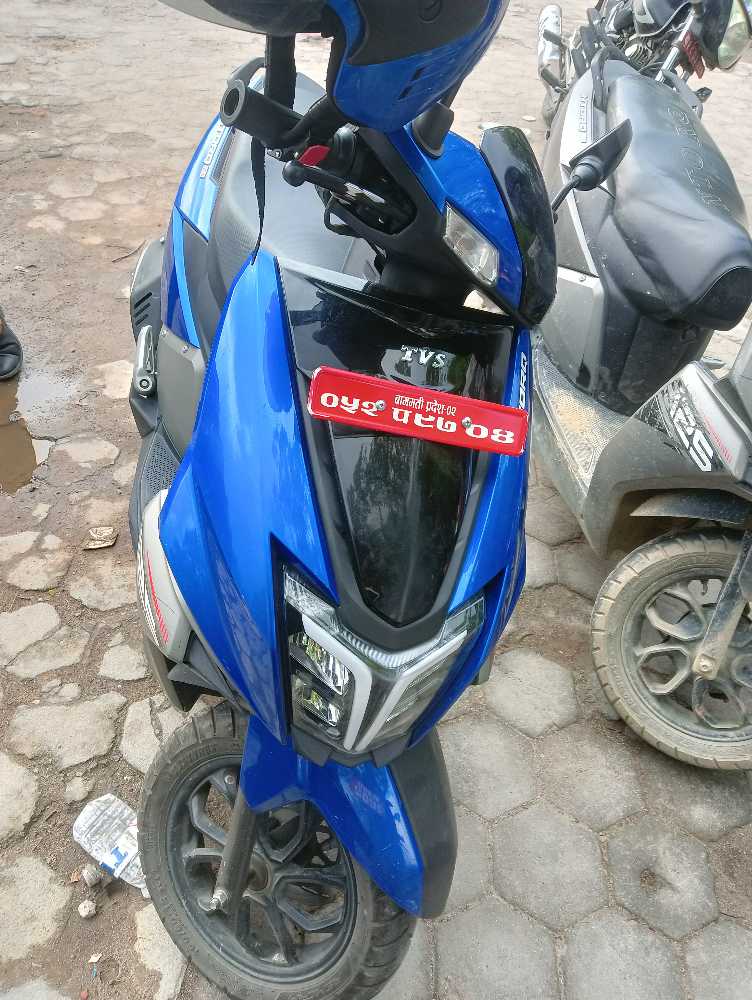 Used 2025 TVS NTORQ 125 bike for sale in Kathmandu - Image 2 of 4