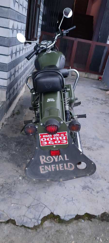 Used 2021 Royal Enfield Classic 350 bike for sale in Bharatpur - Image 1 of 1