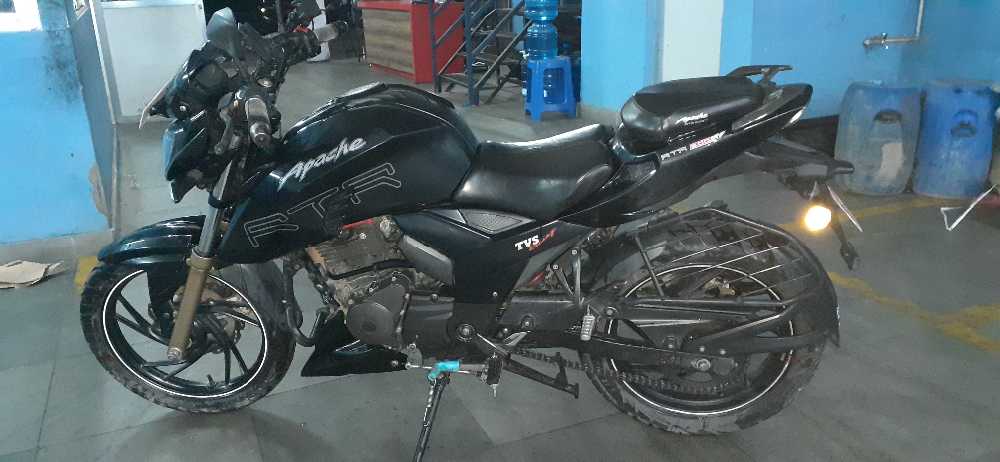 Used 2015 TVS Apache RTR 160 bike for sale in Kathmandu - Image 2 of 8