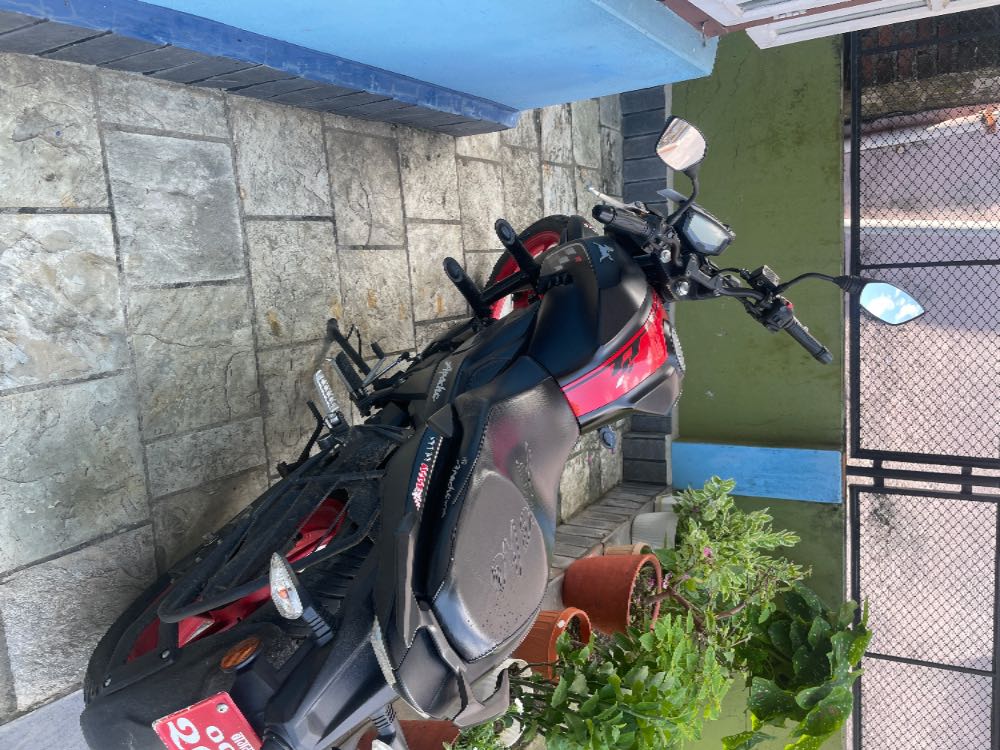 Used 2024 TVS Apache RTR 160 4V for sale in Bharatpur - Rs.250,000