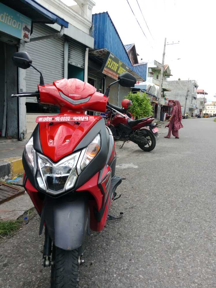 Used 2022 Honda Dio bike for sale in Chitwan - Image 2 of 3