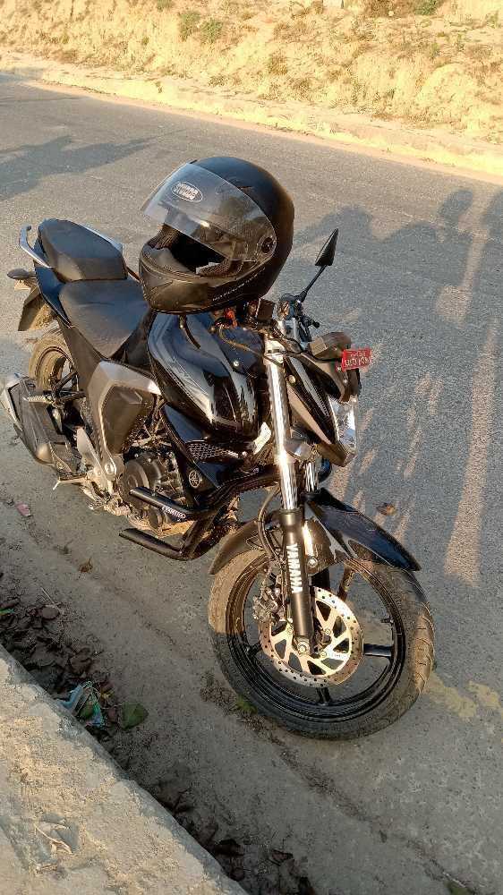 Used 2022 Yamaha FZ bike for sale in Kathmandu - Image 1 of 2