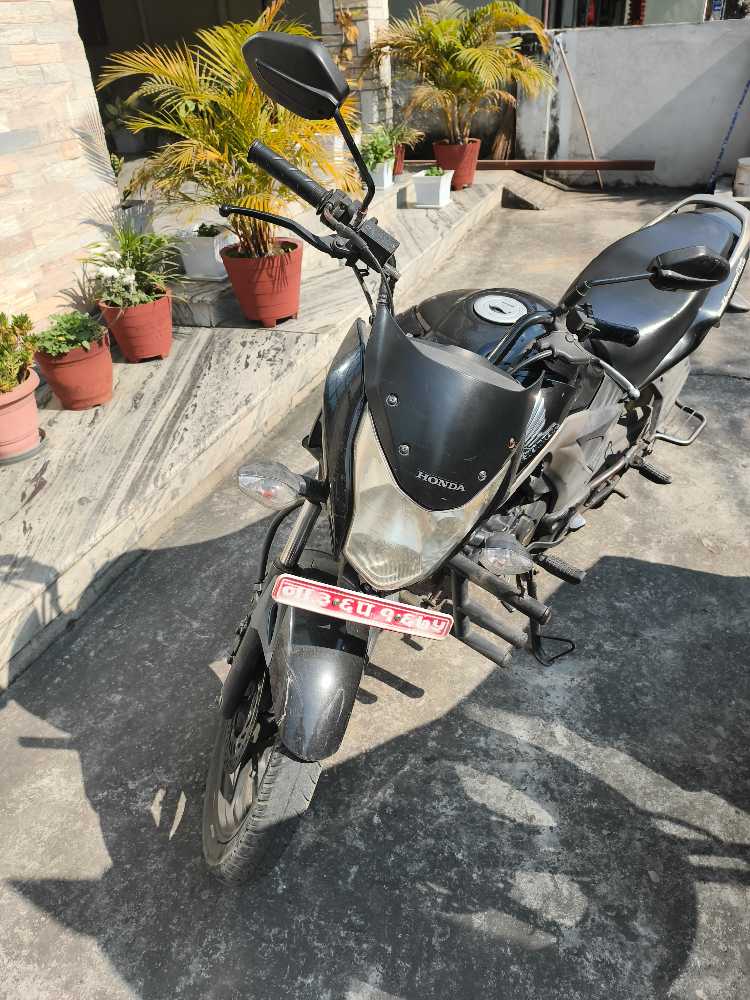 Used 2015 Honda CB Unicorn 160 bike for sale in Bharatpur - Image 4 of 5