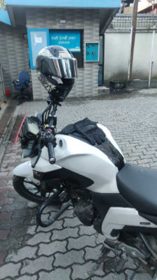 Used 2018 Yamaha R15 bike for sale in Lalitpur - Image 2 of 2