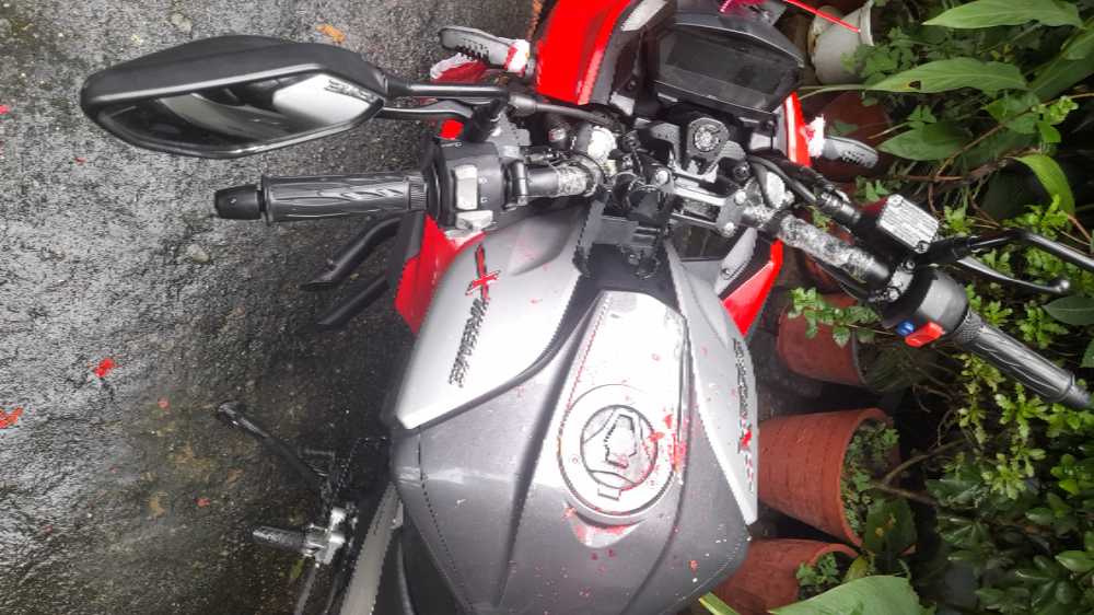 Used 2024 Hero Xtreme bike for sale in Kathmandu - Image 2 of 4