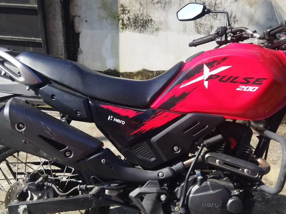 Used 2021 Hero XPulse 200 bike for sale in Pokhara - Image 4 of 4