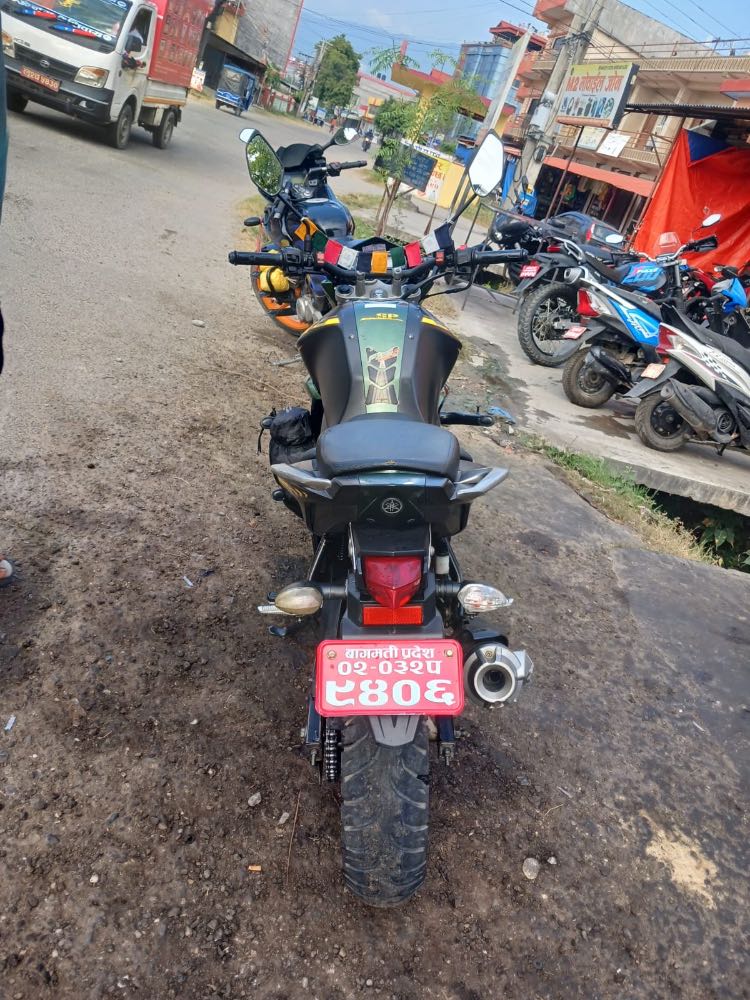 Used 2021 Yamaha FZS bike for sale in Kathmandu - Image 2 of 3