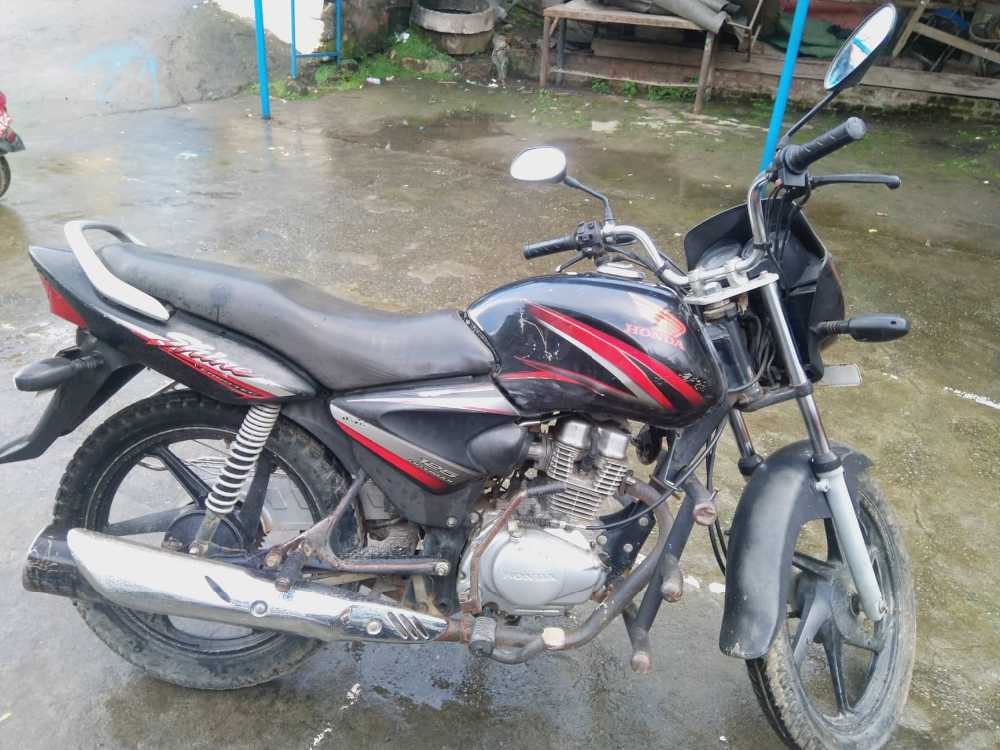 used Bike on sale at Ramrogaadi 3